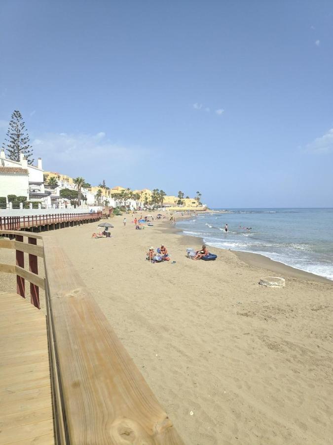 Apartment Mansion Beachfront - With Sea Views Sitio de Calahonda